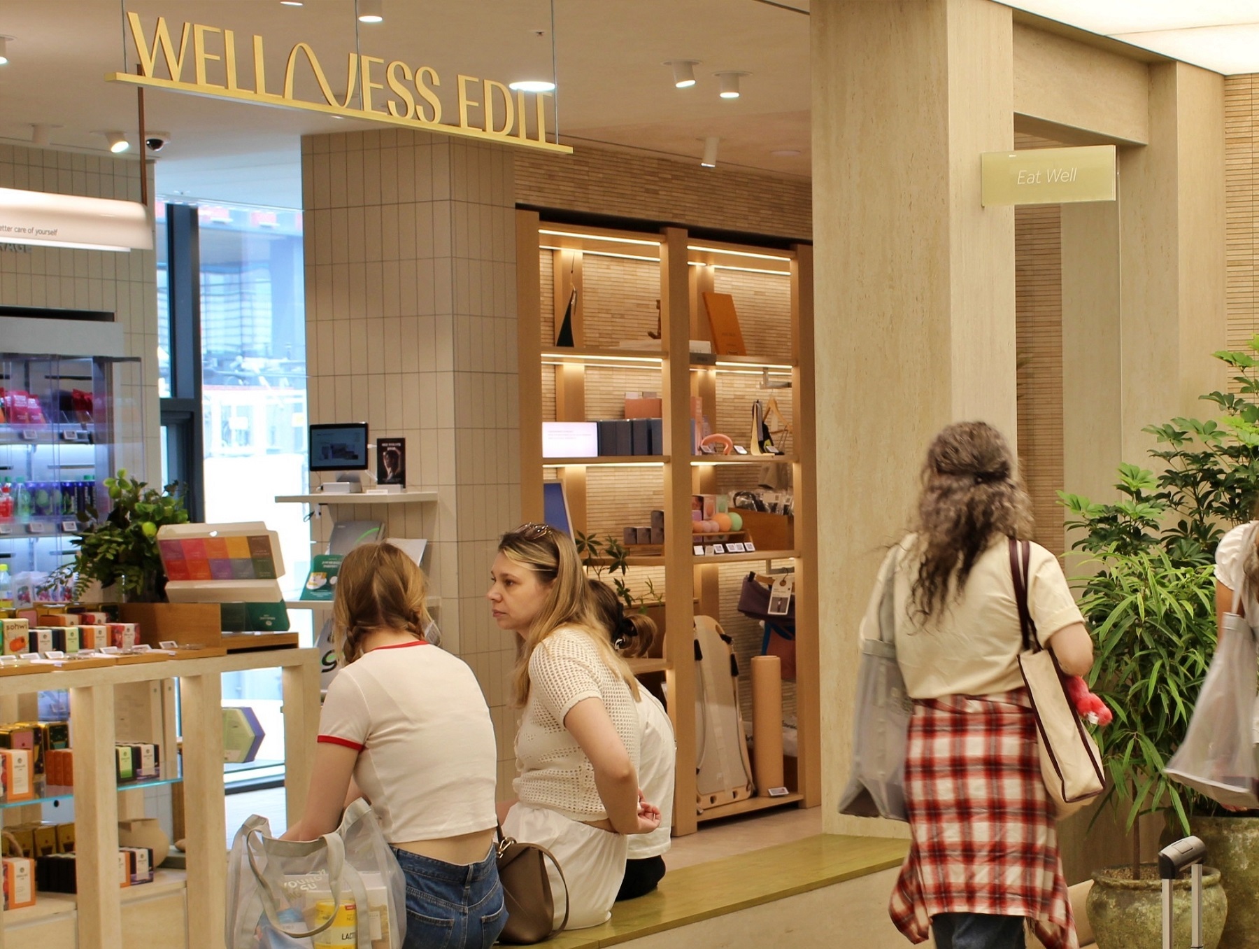 올리브영, 광화문에 건강특화 매장 오픈...'올리브베러' 론칭