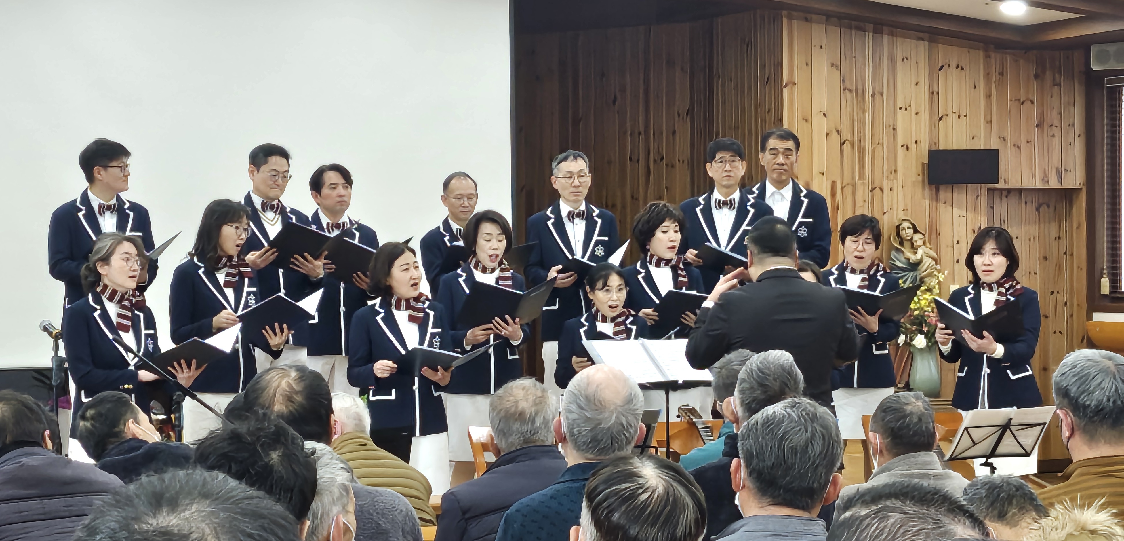 "약사의 목소리로 온기를"…포항시약, 연말 약손사랑 실천