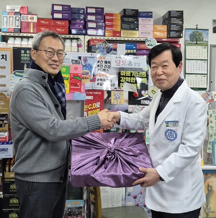 은평구약, 설 명절 공공심야약국 격려 방문