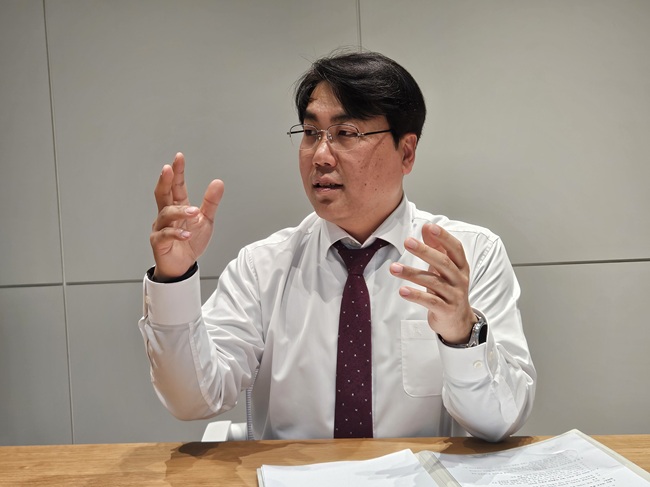 HLB제약, 3년새 1000→2000억…선제 투자의 열매