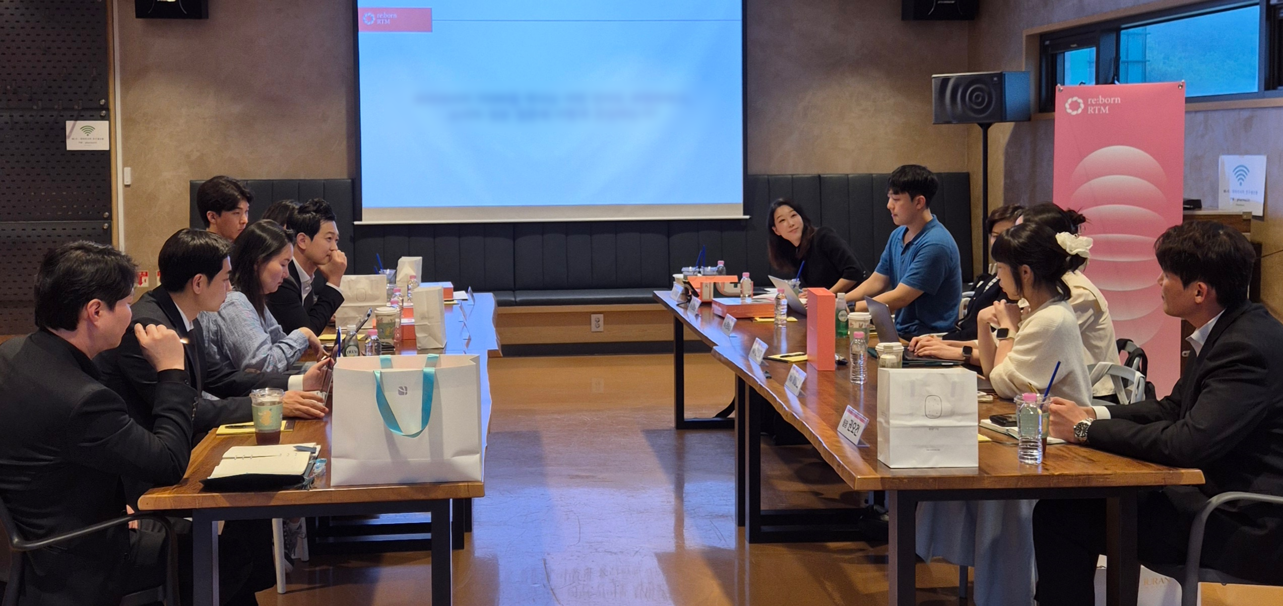 "PDRN도 포지셔닝 싸움"…약사들이 말한 팜뷰티 생존 전략