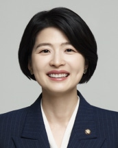 한지아 의원 "안전상비약 확대, 약사회 눈치 보지 말아야"