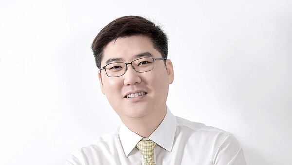 국제약품 오너 3세 남태훈, 부회장 승진…경영권 승계 속도