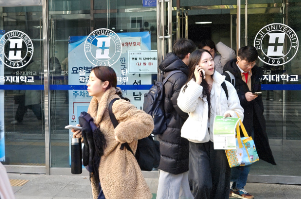 어려워진 약사국시에 수험생 '진땀'...합격률 90% 붕괴?