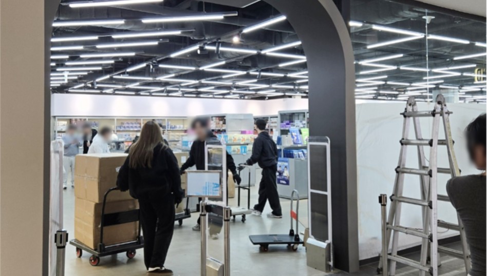 "단일층 800평"...용산 전자랜드 창고형약국도 문연다