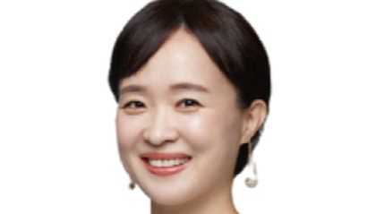 "죽어라 공부하게 될 줄 몰랐죠"…박사학위만 2개 받은 약사